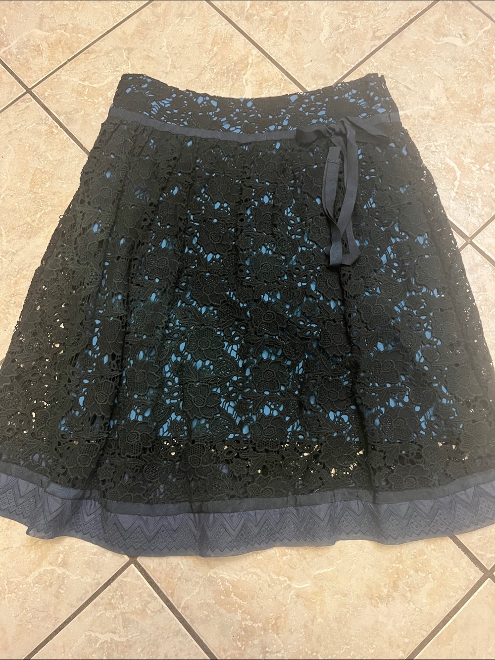 Sundance Black Lace Overlay Skirt with Blue Lining 6 NWOT